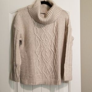 Market & Spruce turtleneck sweater